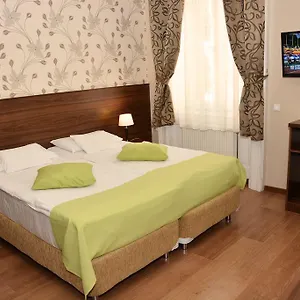 hotellátogatás