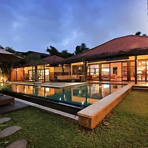 Acacias Villa Seminyak (Bali)